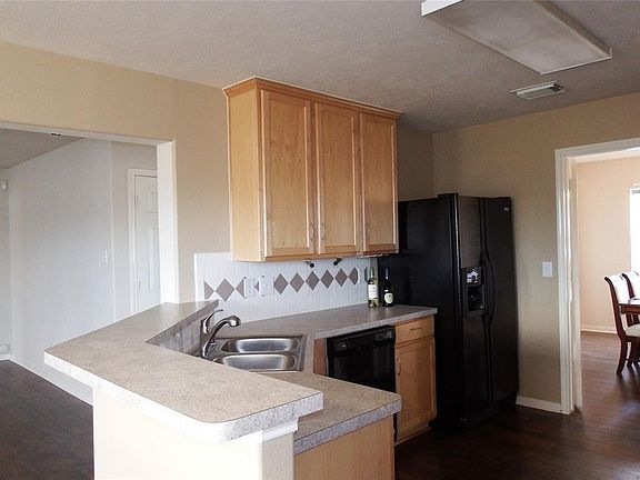 4th image of 6108 Winter Oak St