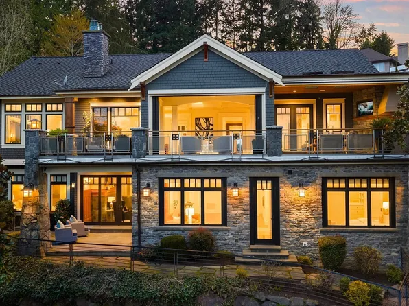 4102 100th Avenue SE, Mercer Island, WA 98040