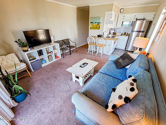 4th image of 2210 New River Inlet Road Unit 252