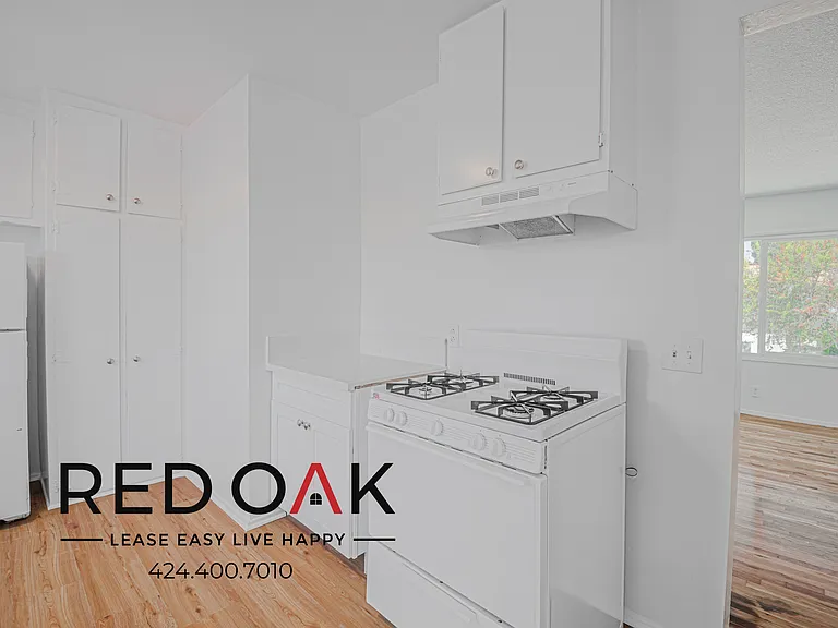 4961 Coldwater Canyon Ave #15 — Photo 9