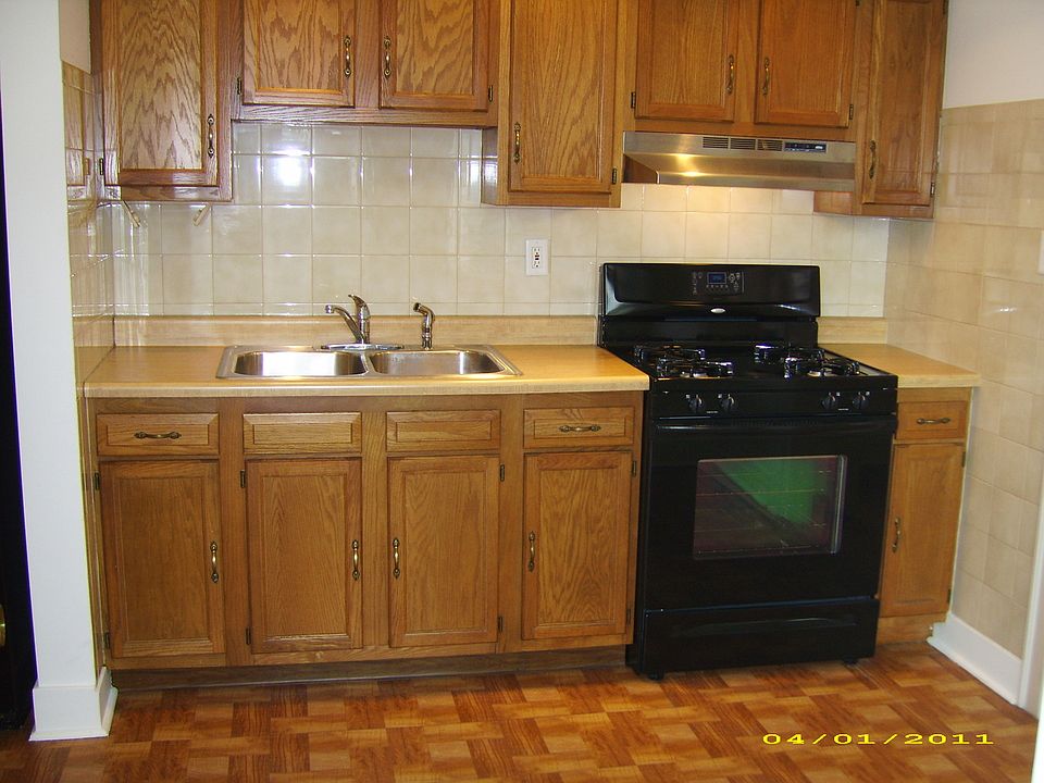 2nd image of 2540 E 78th St #3-W
