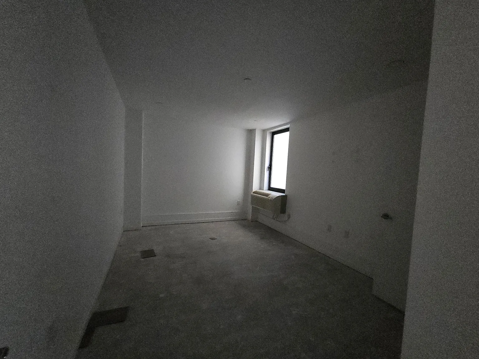 2 bed, 850 sqft, $3,099 — Photo 2