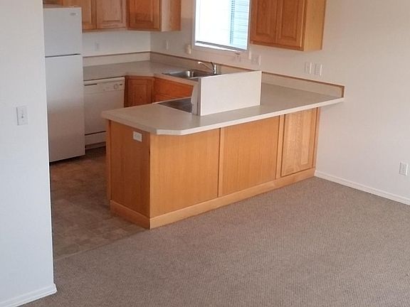 3rd image of 280 W Anderson St APT 3