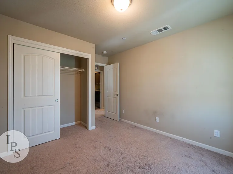 6414 W Norwich Ave — Photo 15
