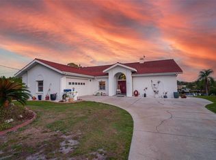 302 67th Avenue Dr W, Bradenton, FL 34207