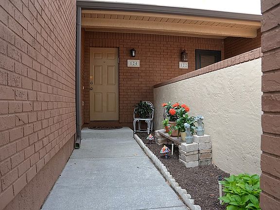 5th image of 124 Lake Emma Cove Dr #124