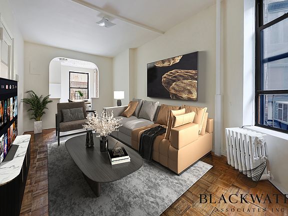 4th image of 325 E 89th St #5F