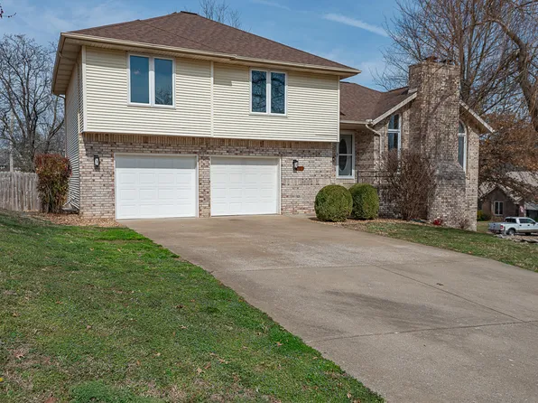 1957 W Nottingham Street, Springfield, MO 65810