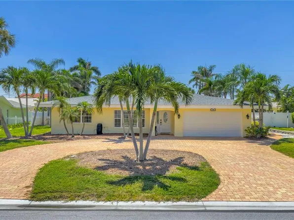 106 22nd St, Belleair Beach, FL 33786