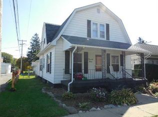 29 S High St, Jamestown, IN 46147