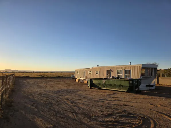 31 Osage Dr, Los Lunas, NM 87031