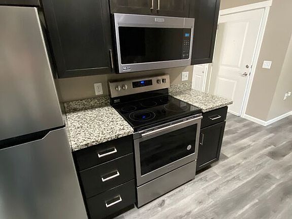 5th image of 4235 Hawthorne Ave NE Suite 106