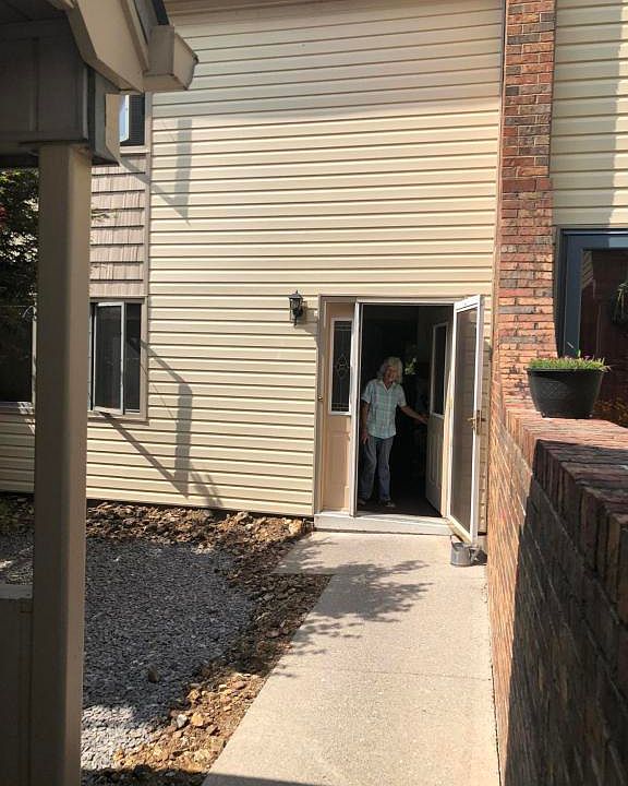 2nd image of 28 Brookside Dr