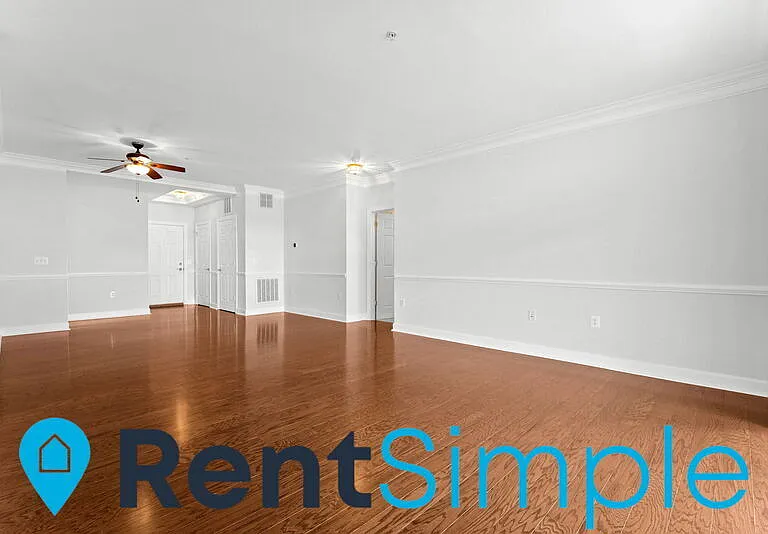 15221 Royal Crest Dr #201 — Photo 19