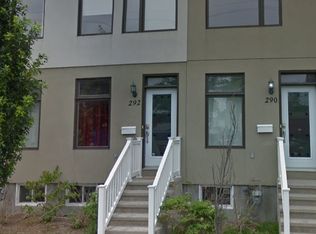 292 Cambridge St N #292, Ottawa, ON K1R0B4