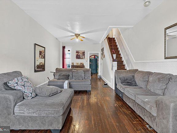 4th image of 3104 Emerald St