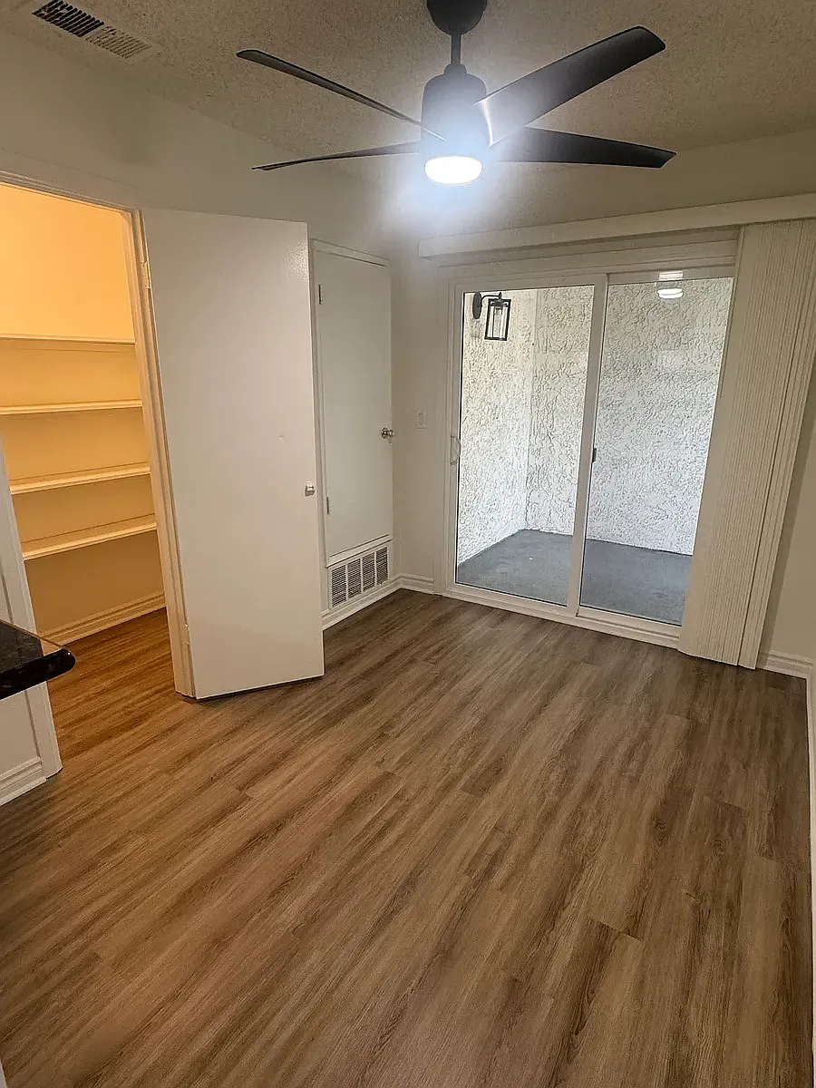 Building Photo - Park ridge apartments