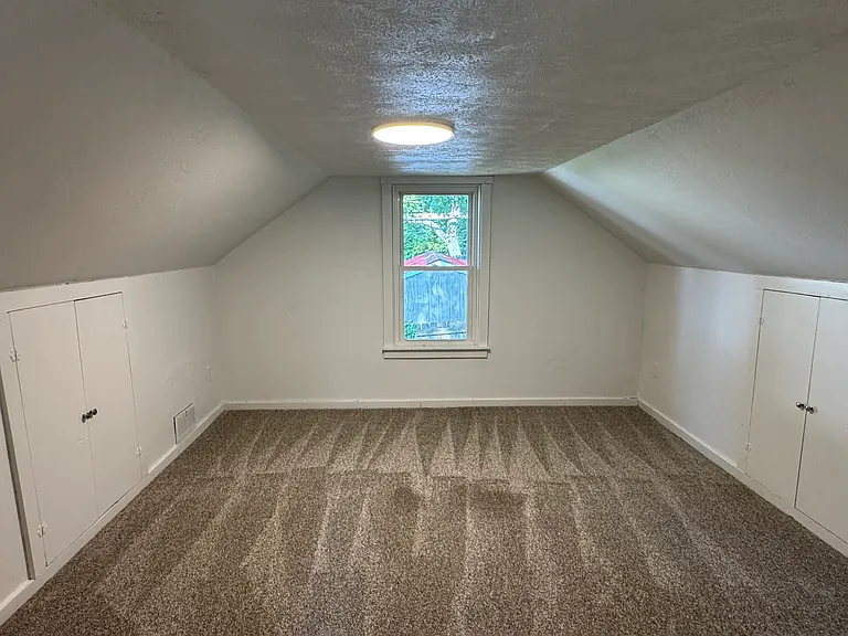 437 Genoa Ave NW — Photo 10
