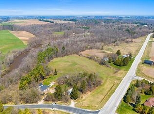 9932 County Highway Ave, Manitowoc, WI 54220