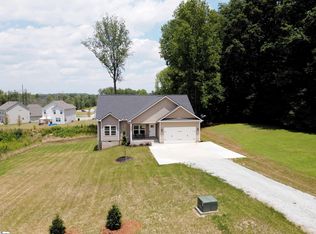3024 E Georgia Rd, Simpsonville, SC 29681