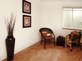 11424 SE 257th Pl #B101, Kent, WA 98030