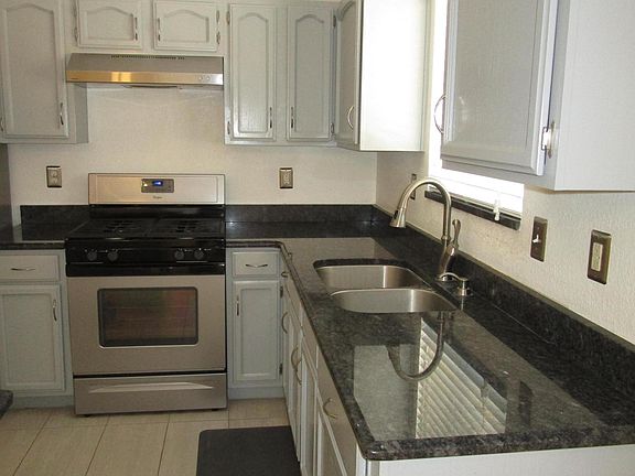 5th image of 12524 Angie Bombach Ave