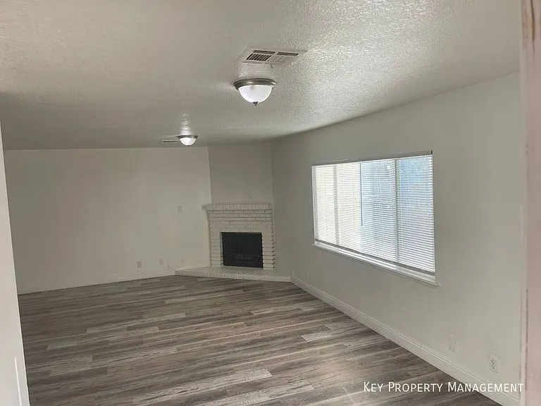6945 Mendon Ln #3 — Photo 4