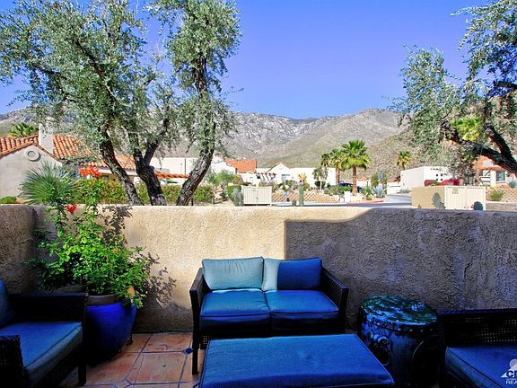 2nd image of 238 Canyon Cir S