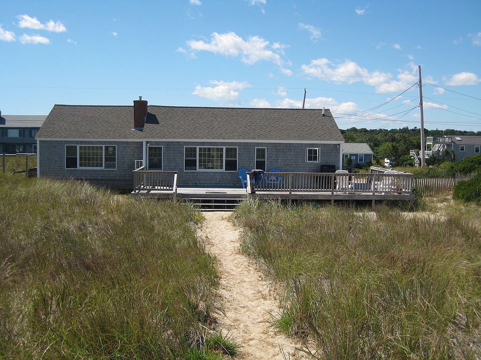 2nd image of 335 Phillips Rd