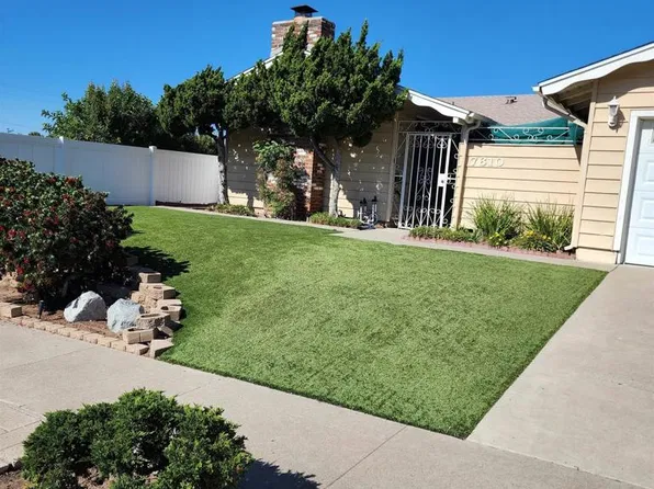 7610 Seton Hall St, La Mesa, CA 91942