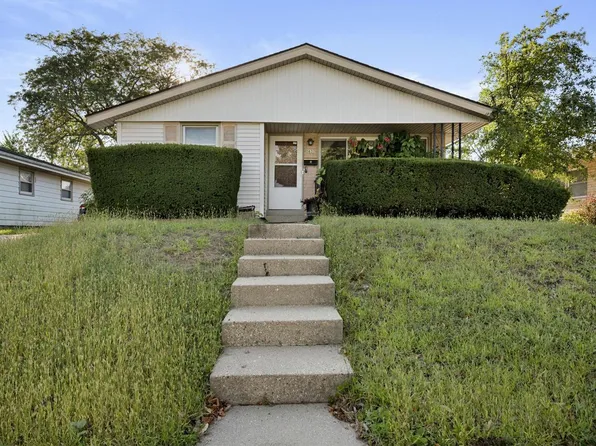 5637 N 86th PLACE, Milwaukee, WI 53225