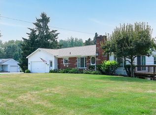 7938 Belding Rd NE, Rockford, MI 49341