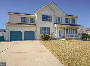 100 Cromwell Ct, Egg Harbor Township, NJ 08234