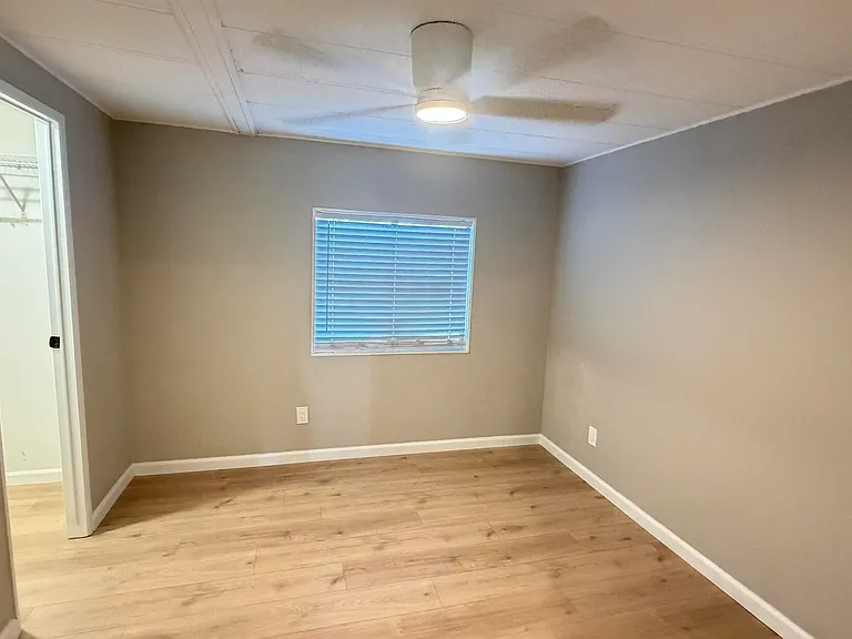 7770 Lone Tree Way — Photo 19