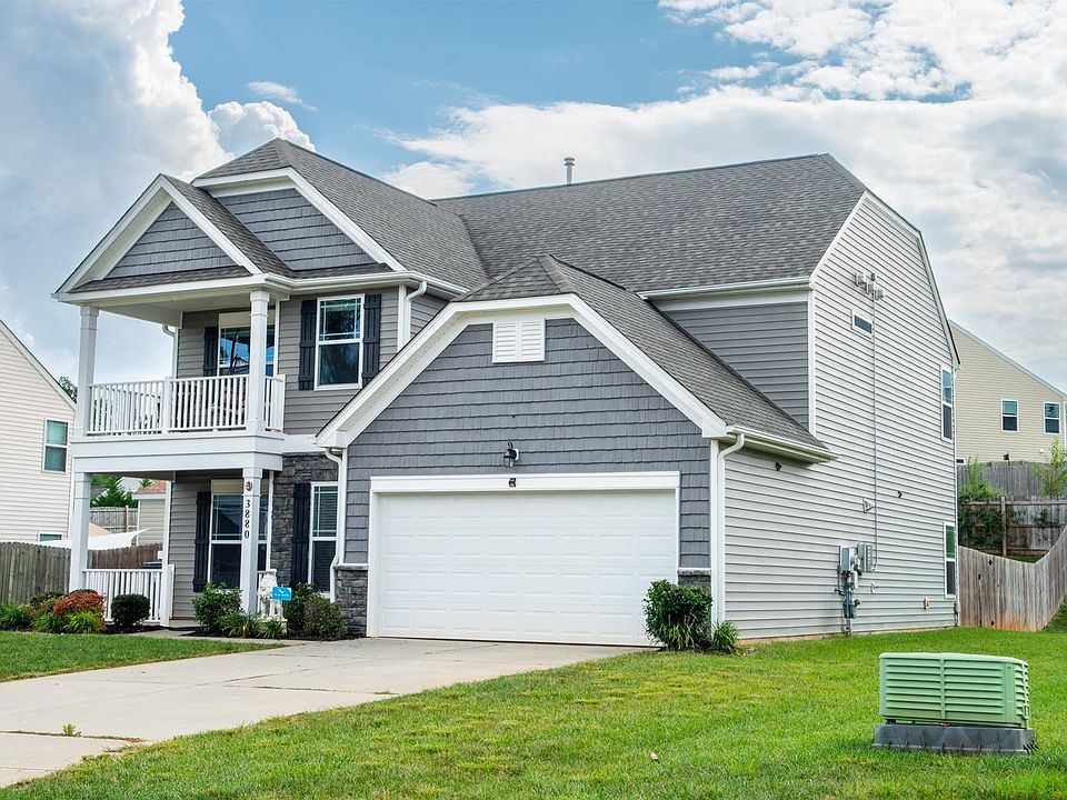 1st image of 3880 Stovall Dr