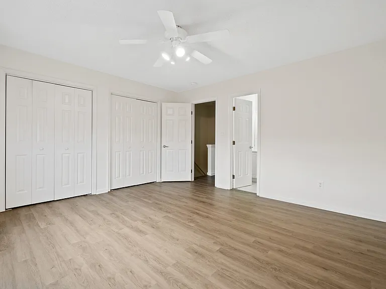 3224 Shore Dr — Photo 9