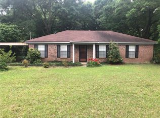 8761 Dutchman Woods Dr, Mobile, AL 36695