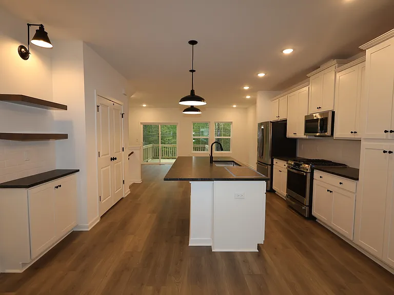 45 Basswood St — Photo 11