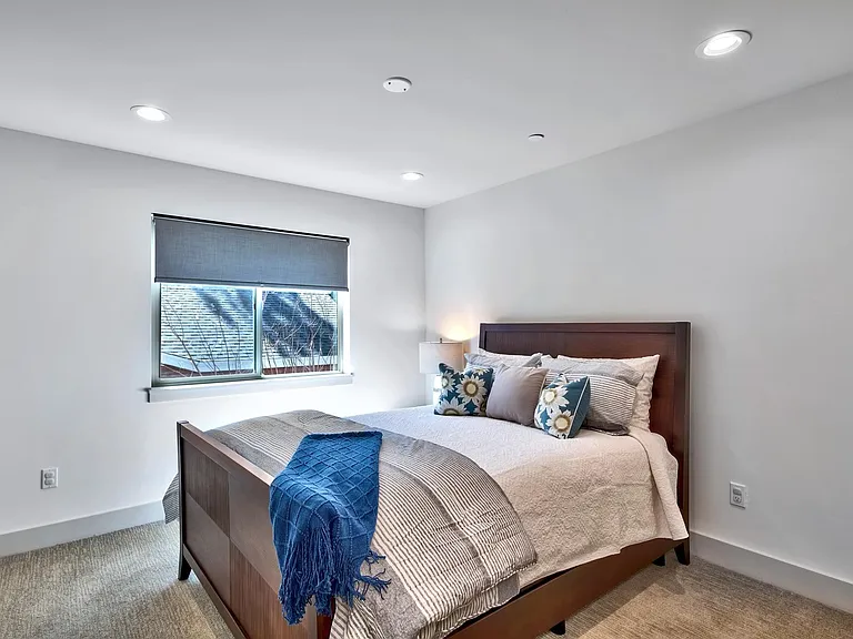 1012 Boulder Mountain Ct — Photo 22