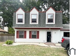 14 Lake Field Xing, Hampton, VA 23666
