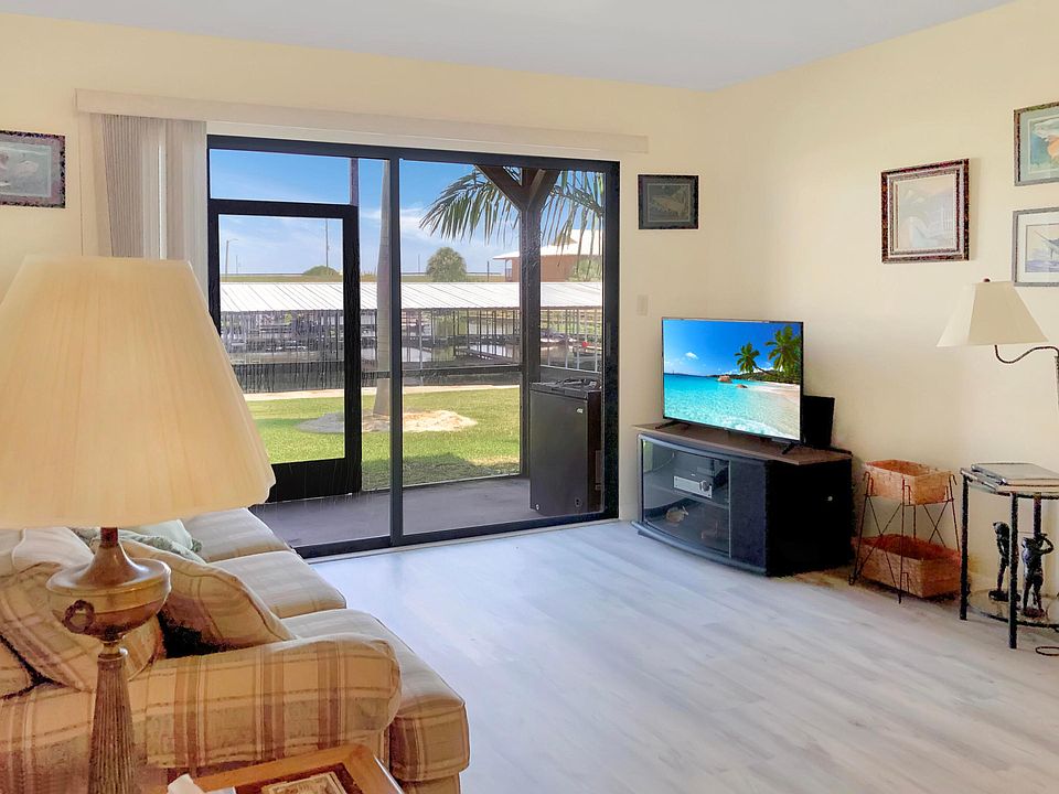 1st image of 500 N Francisco Street #122