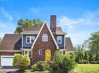 18 Ball Pl, Maplewood, NJ 07040