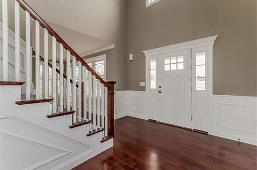 2nd image of 41 Majestic Ave