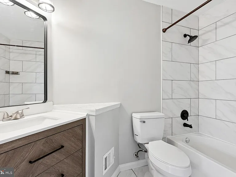 4935 Wall Flower Way — Photo 22