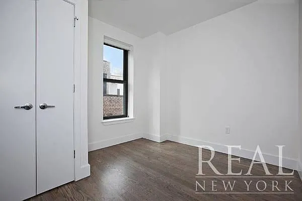 Rented by REAL New York | media 44