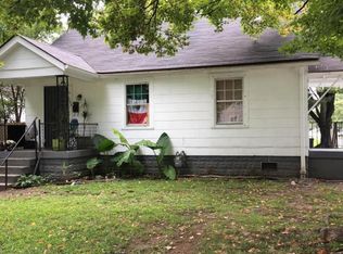 1132 Homeview Dr, Louisville, KY 40215