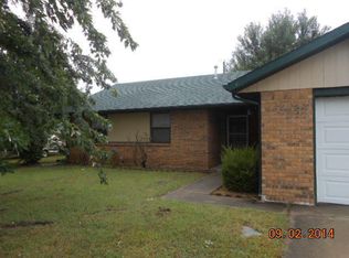 2215 Birch Ln, Miami, OK 74354