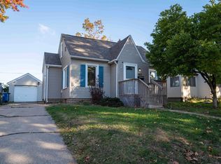 1811 Forest Ave, Waterloo, IA 50702