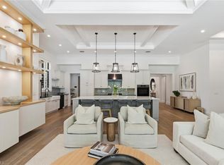 1064 13th ST N, NAPLES, FL 34102