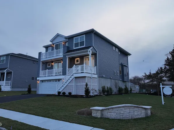 121 Siddons Court, Island Heights, NJ 08732